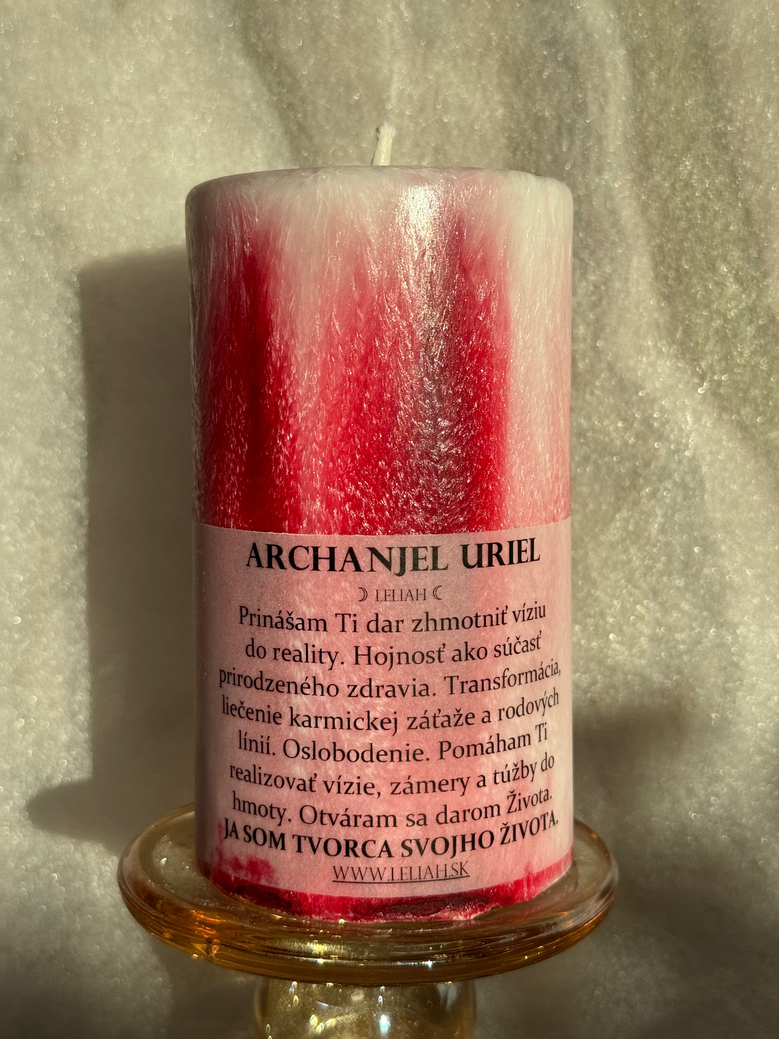 Archanjel Uriel – zhmotnenie vízií, hojnosť a transformácia | energetická sviečka LELIAH