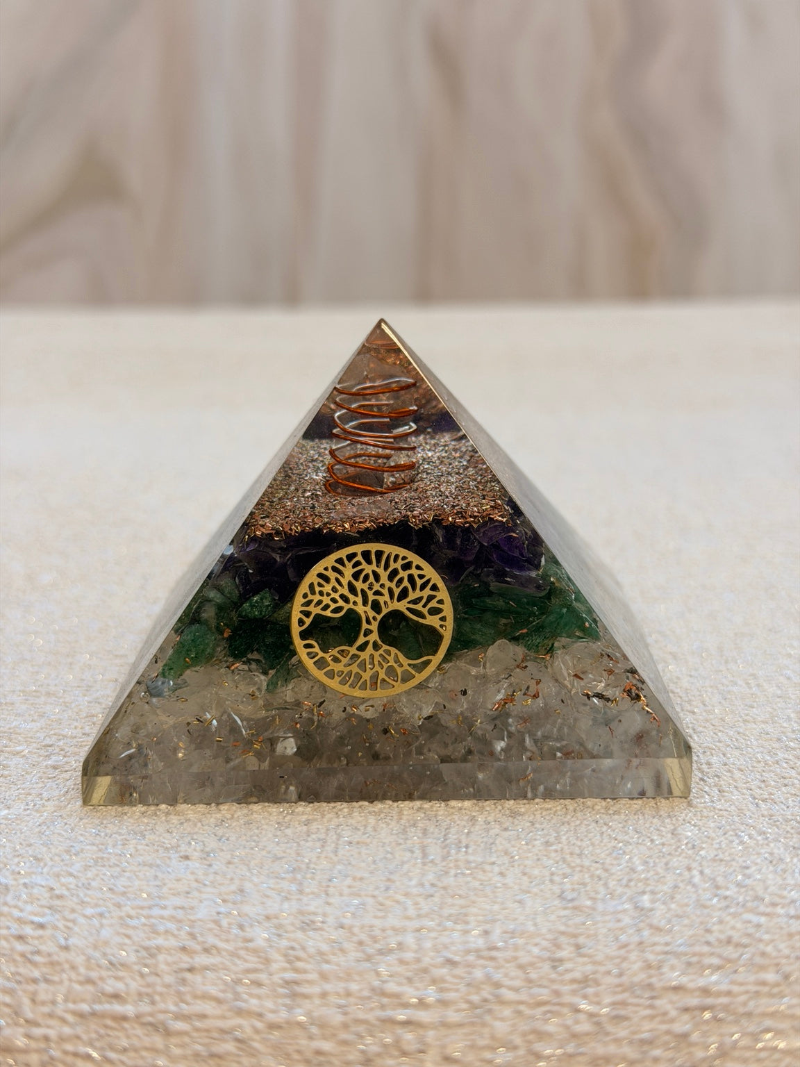 Orgonit pyramída Strom života – avanturín, ametyst a krištáľ