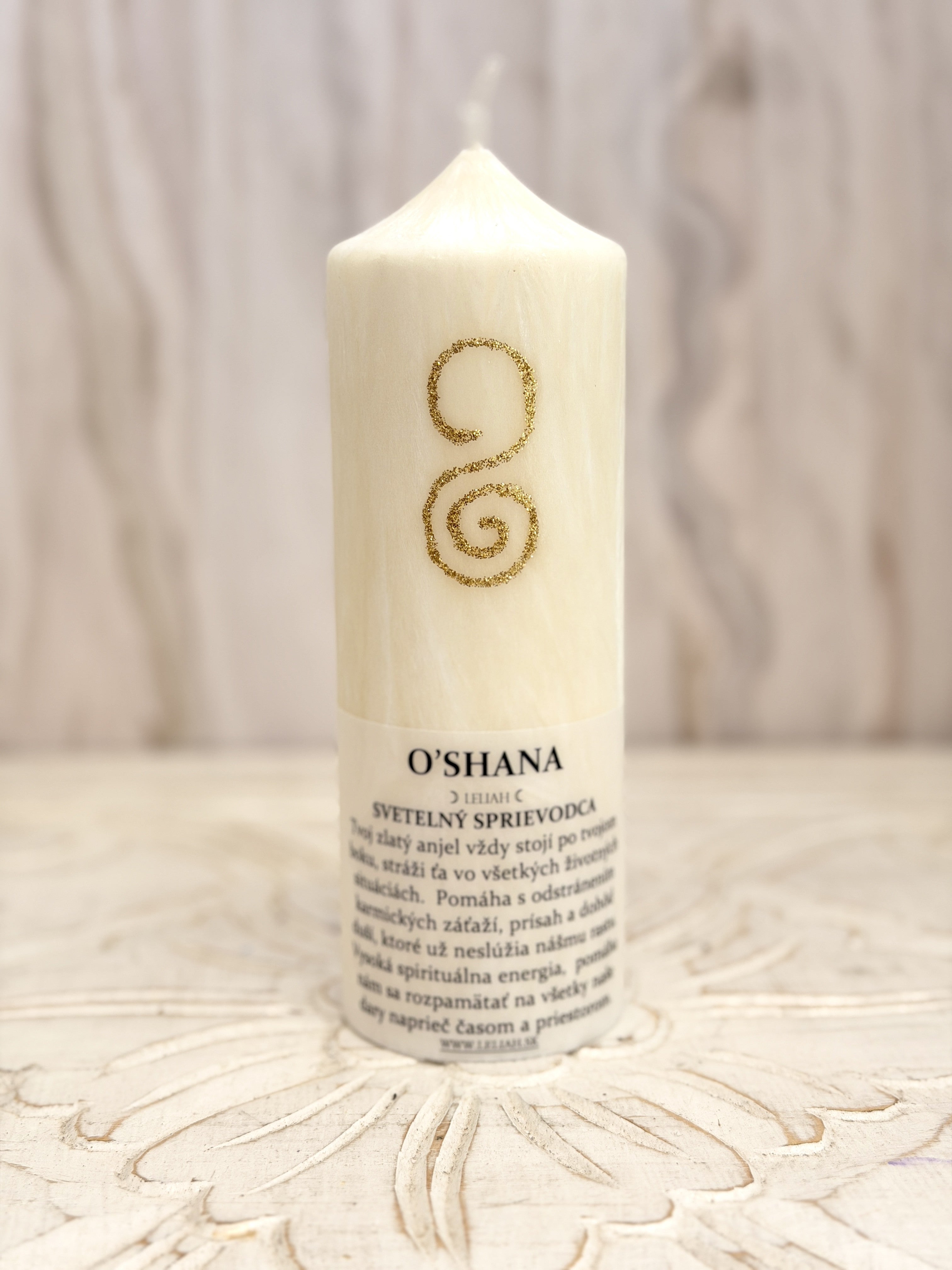 O'Shana – energetická sviečka LELIAH (17 × 6 cm)